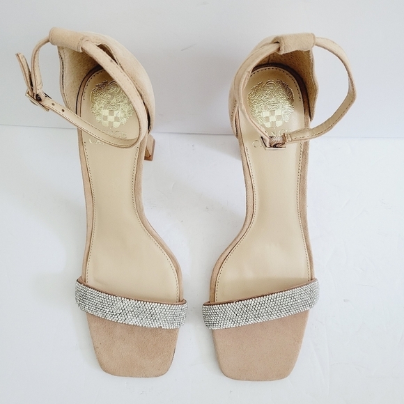 NEW Vince Camuto Leather Metallic Gray Rhinestones Heel Shoe Size 9M - Picture 3 of 6